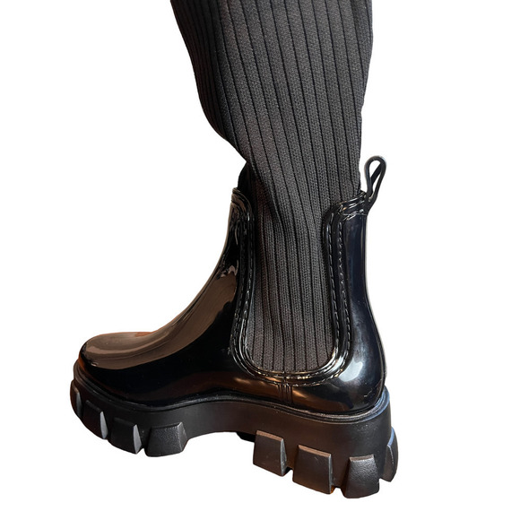 ASOS Design Gravity Over The Knee Wellie Boots in Black - Picture 8 of 8